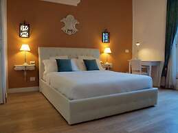 Cosmopolitan Central Rooms