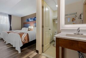 Quality Inn & Suites New Hartford - Utica