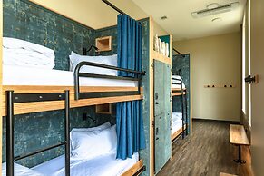 HI New Orleans - Hostel