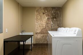 HI New Orleans - Hostel