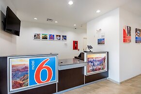 Motel 6 Channelview, TX