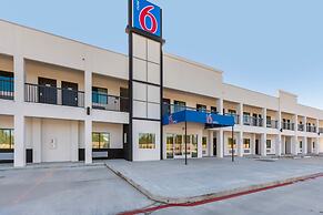 Motel 6 Channelview, TX