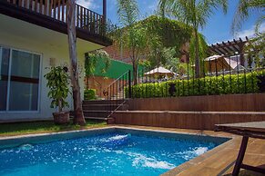 Hotel Villas Mariposas