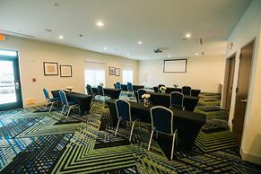 Holiday Inn Express & Suites Birmingham - Homewood by IHG