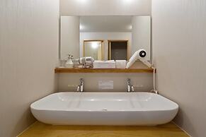 GrapeHouse Koenji - Hostel, - Caters to Women