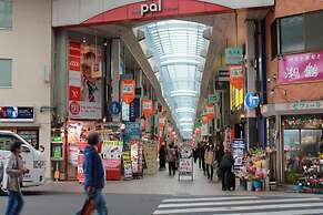 GrapeHouse Koenji - Hostel, - Caters to Women