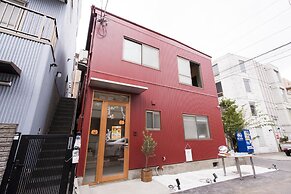GrapeHouse Koenji - Hostel, - Caters to Women