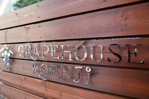 GrapeHouse Koenji - Hostel, - Caters to Women