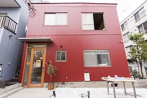 GrapeHouse Koenji - Hostel, - Caters to Women