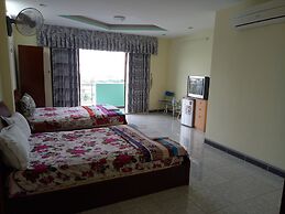 Ngoc Loan Hotel
