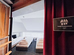 UNPLAN Shinjuku – Hostel