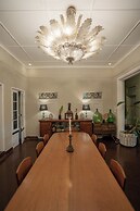 Castle Hill Bungalow