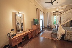 Castle Hill Bungalow