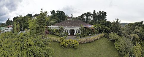 Castle Hill Bungalow