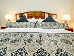 Castle Hill Bungalow