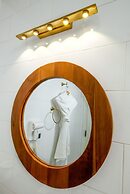 Castle Hill Bungalow