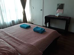 Sarang Mutiara Apartment