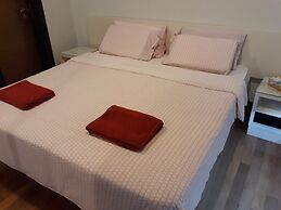 Sarang Vacation Apartment