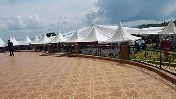 Okapi Hotel