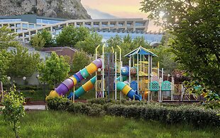 Qalaalti Hotel & Spa