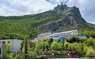 Qalaalti Hotel & Spa