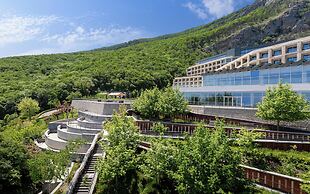 Qalaalti Hotel & Spa