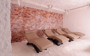 Qalaalti Hotel & Spa