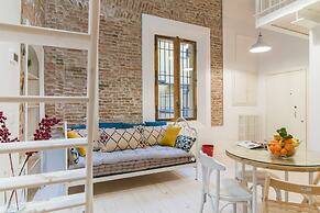 University Loft Apartment