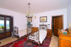 Villa Acquavella
