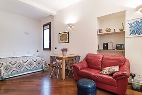 Bologna Central Studio