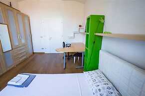 Skyline Central Apartment