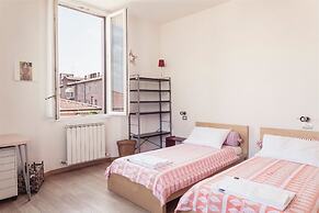 Skyline Central Apartment