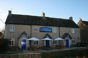 Cat and Custard Pot Inn