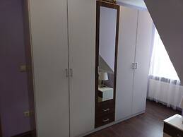 Ferienwohnung Resit 2