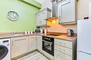 The Ship's Key Aparthotel