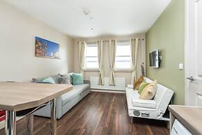 The Ship's Key Aparthotel