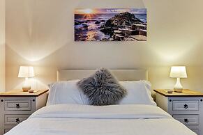 The Ship's Key Aparthotel