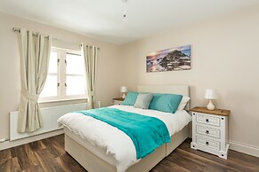 The Ship's Key Aparthotel