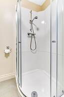 The Ship's Key Aparthotel