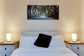 The Ship's Key Aparthotel