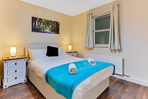 The Ship's Key Aparthotel