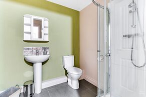 The Ship's Key Aparthotel