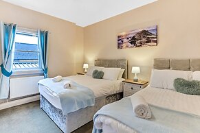 The Ship's Key Aparthotel