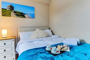 The Ship's Key Aparthotel