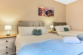 The Ship's Key Aparthotel