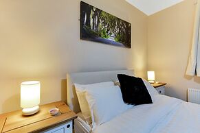 The Ship's Key Aparthotel