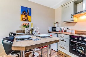 The Ship's Key Aparthotel