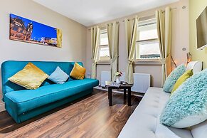 The Ship's Key Aparthotel