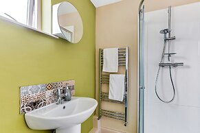 The Ship's Key Aparthotel