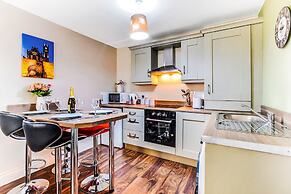 The Ship's Key Aparthotel